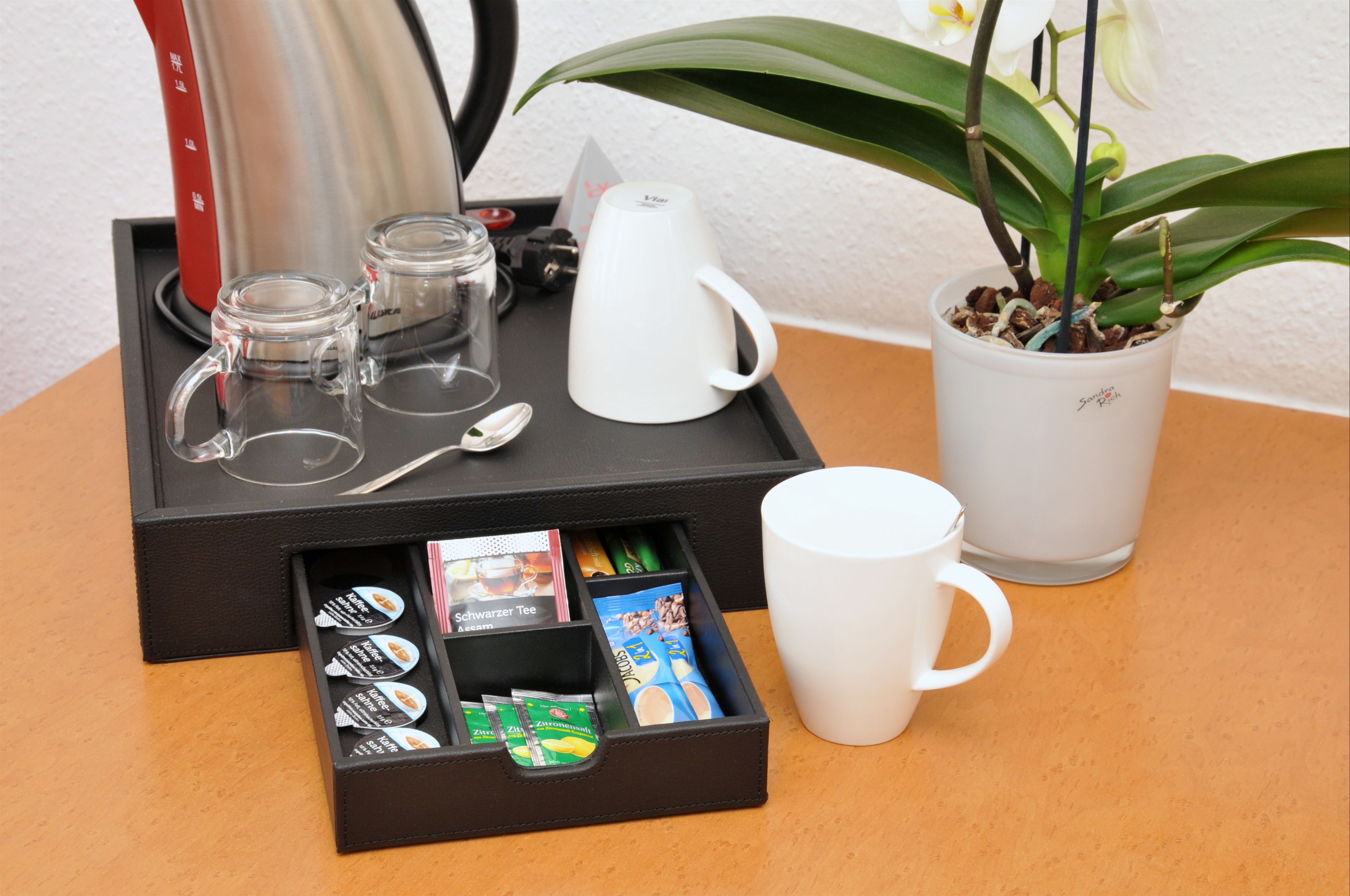 1 bedroom, hypo-allergenic bedding, memory-foam beds, in-room safe