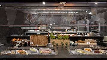 Daily buffet breakfast (EUR 20 per person)