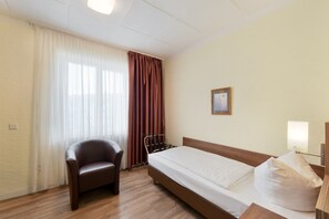 Single Room | View from room - Hotel Schumacher (Düsseldorf)