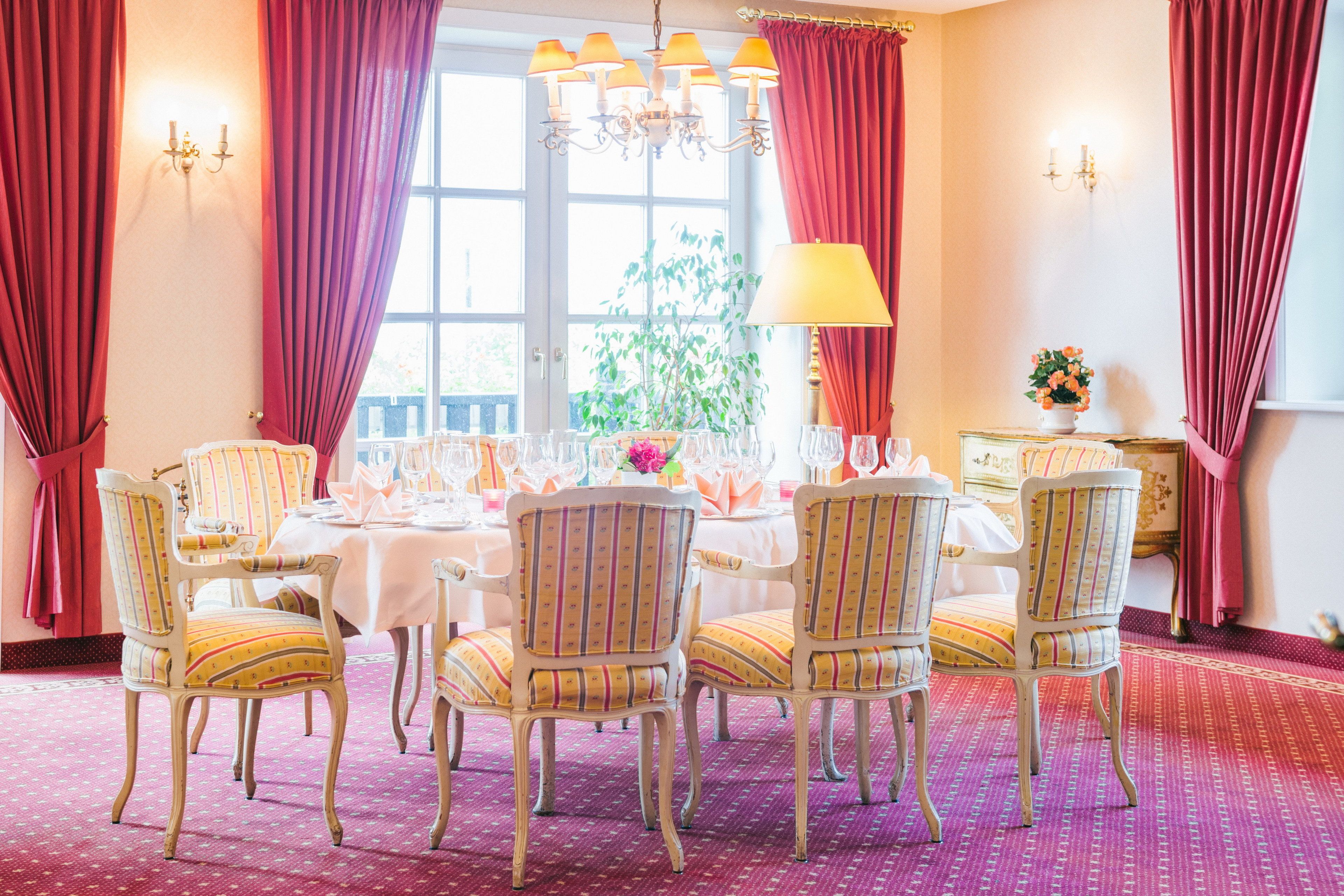 breakfast, lunch, dinner served; german cuisine, garden views