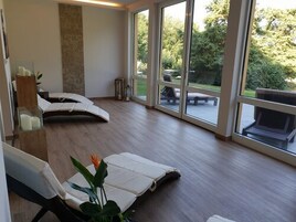 Sauna seca, sauna a vapor, banho turco/hammam, tratamentos corporais