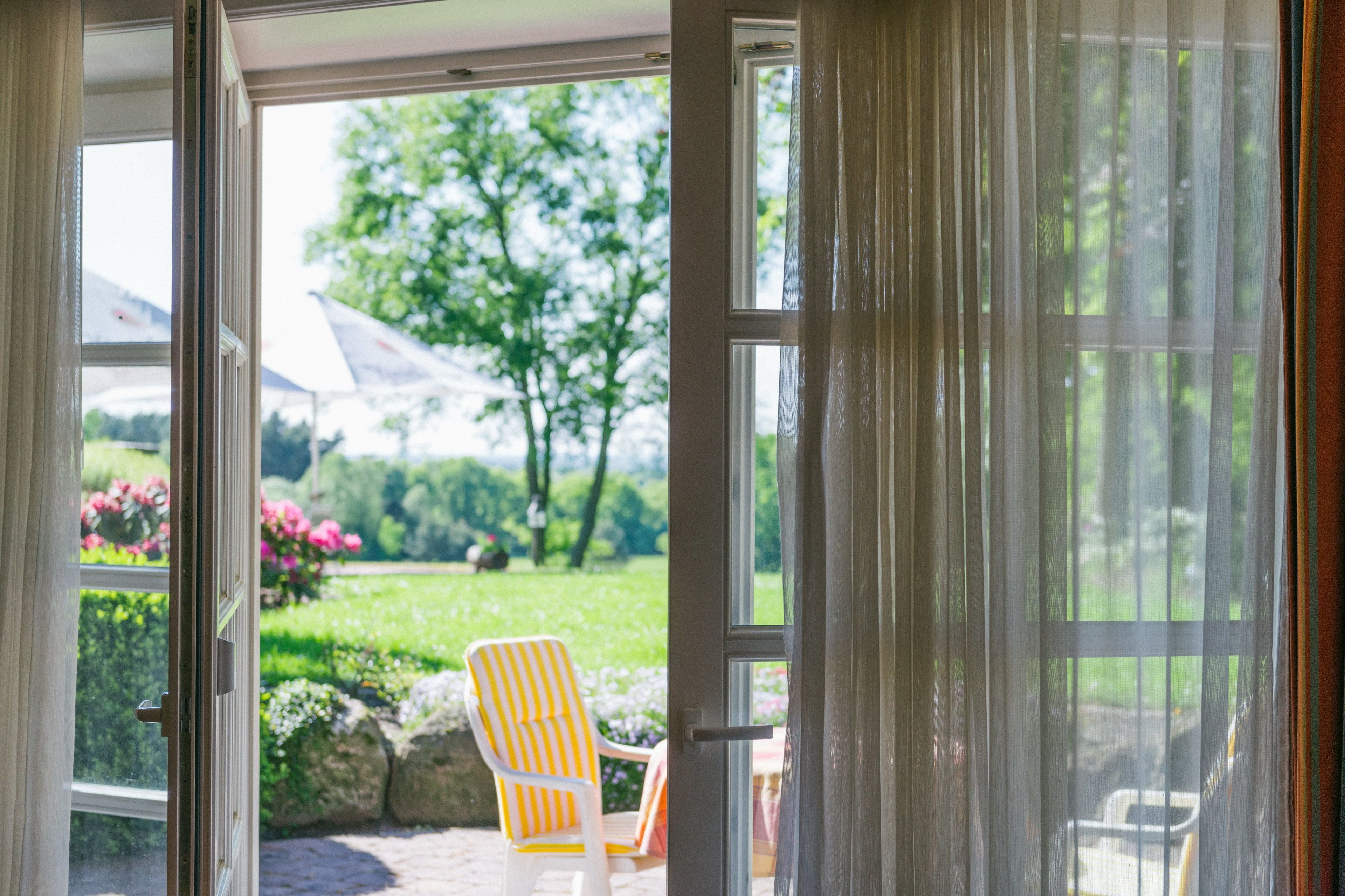 single room | view from room