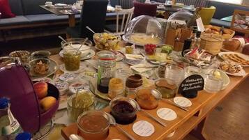 Petit déjeuner buffet