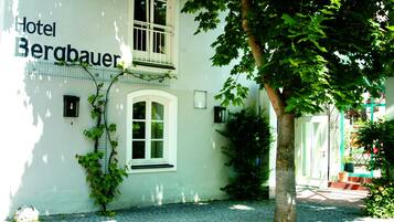 Voorkant van accommodatie