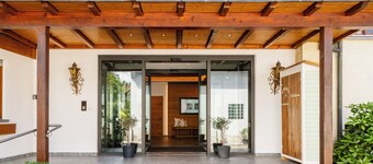 玫瑰酒店及餐館