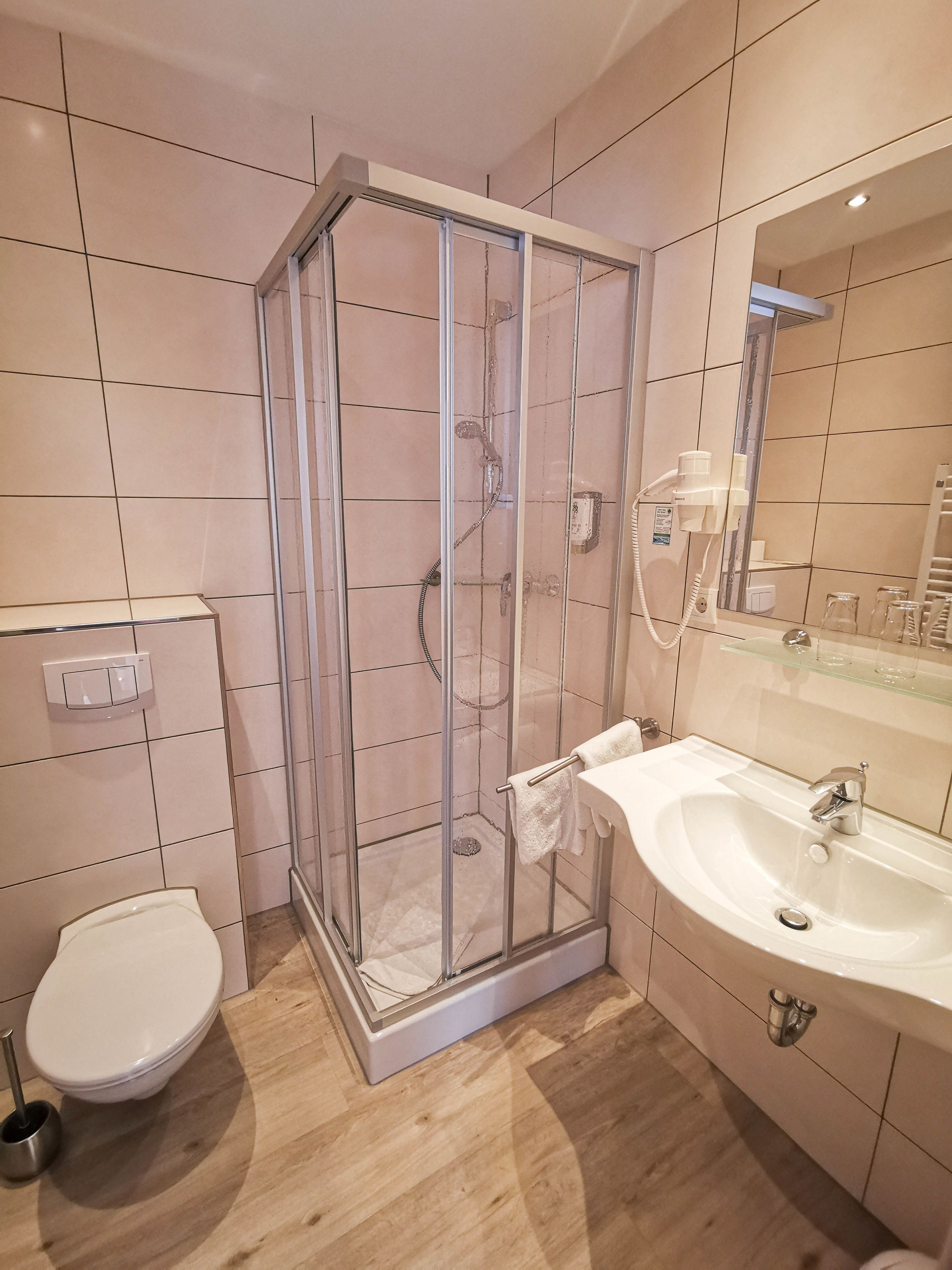 double room (with balcony or terrace) | bathroom | shower, hair dryer, towels