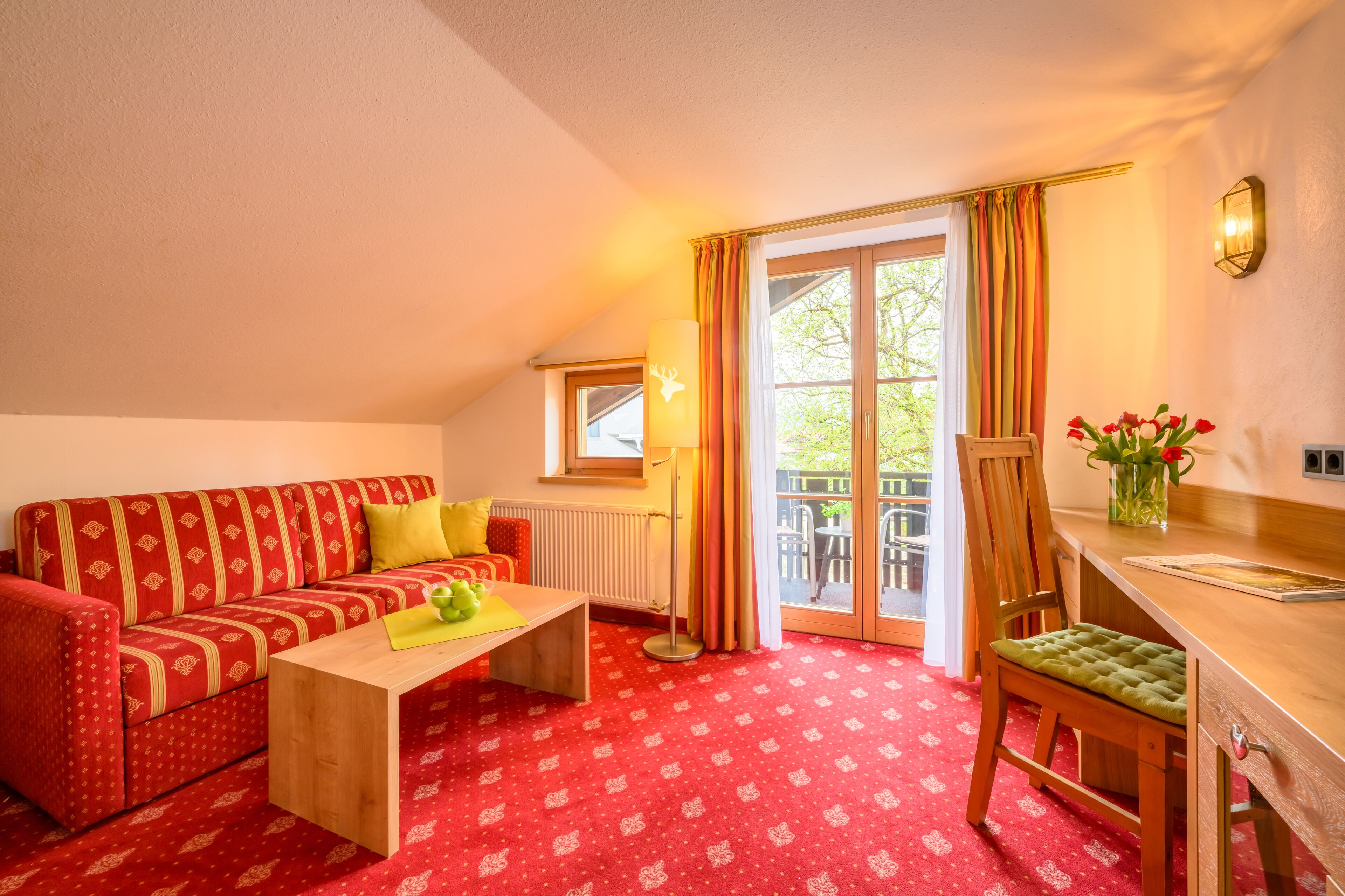 comfort double room, 1 king bed with sofa bed | hypo-allergenic bedding, minibar, in-room safe, desk