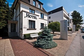 Exterior - Hotel am Oppspring (Muelheim an der Ruhr)