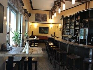 Bar (on property) - Raffelberger Hof (Muelheim an der Ruhr)