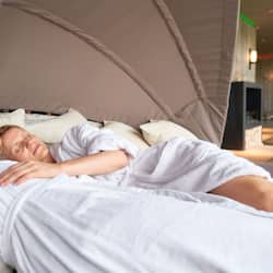 Couples treatment rooms, sauna, steam room, body treatments, body wraps