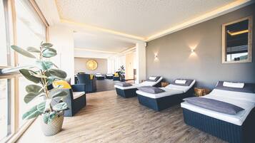 Body treatments, body wraps, body scrubs, facials, 2 treatment rooms