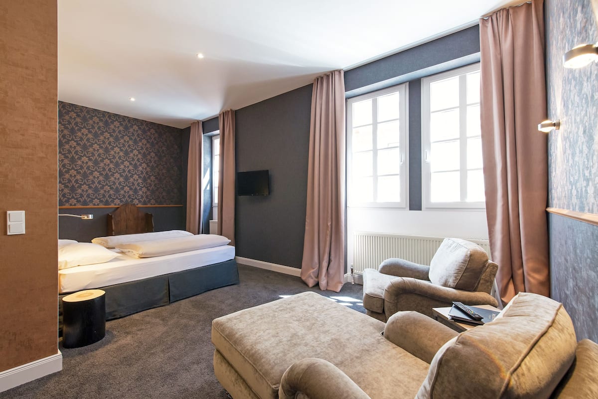 riesling zimmer | 1 bedroom, in-room safe, desk, soundproofing