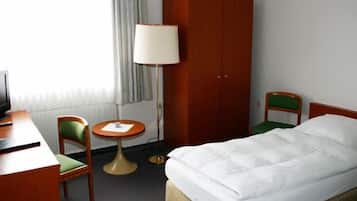 Premium bedding, in-room safe, desk, soundproofing