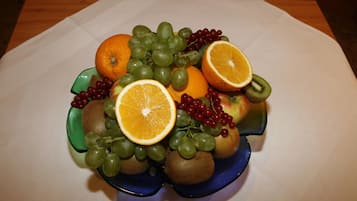 Frühstück und Abendessen