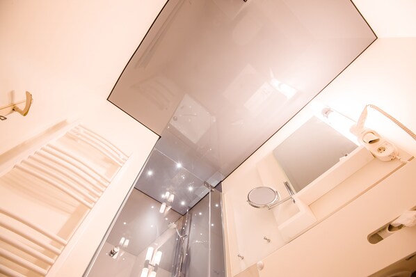 Classic Single Room | Bathroom - Hotel Am Alten Hafen (Wismar)