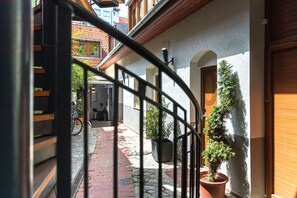 Terrace/patio - Oliva Hotel (Veszprem)