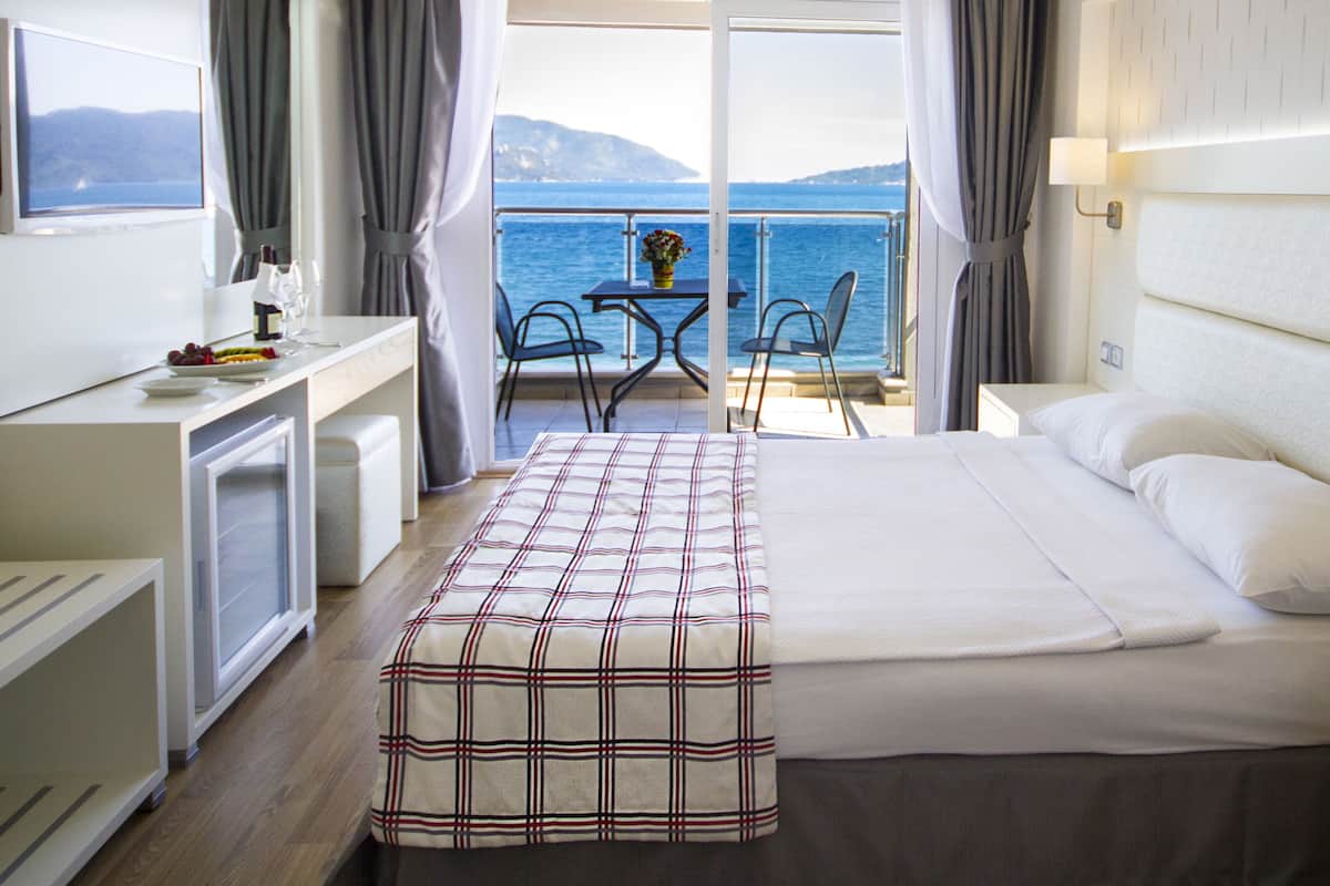 1 slaapkamer, luxe beddengoed, een minibar, een kluis op de kamer