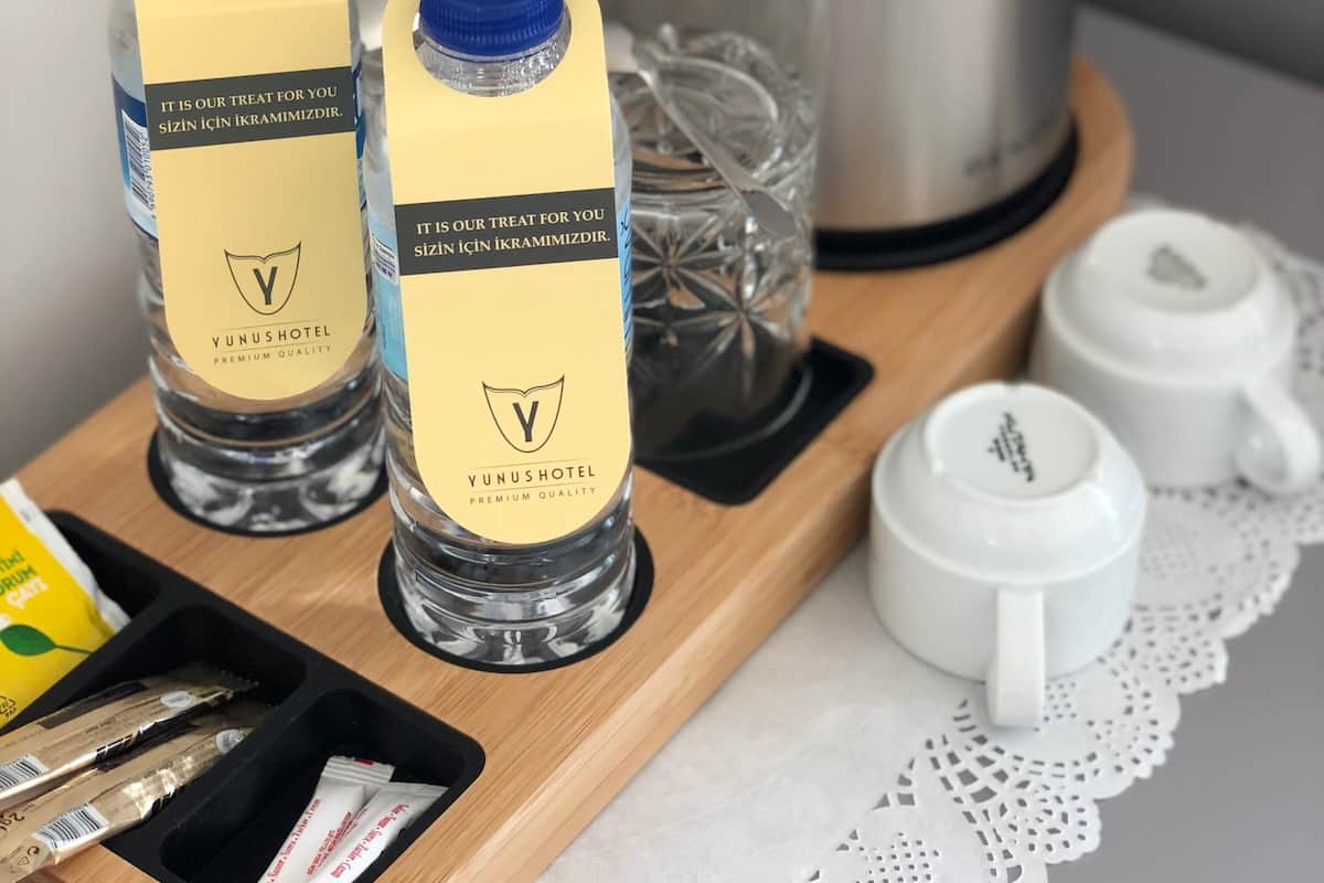 Luxury Süit, 1 Yatak Odası, Sigara İçilmez, Deniz Manzaralı | 1 yatak odası, kaliteli yatak takımı, minibar, odada kasa