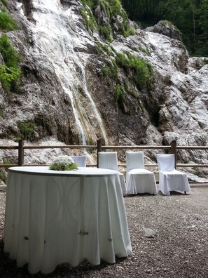 Área de bodas al aire libre