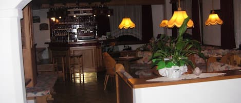 Lokala rÀtter