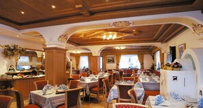Restaurant - Hotel Albe (Rocca Pietore)