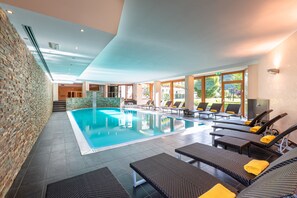 Indoor pool - Hotel La Perla (Ravascletto)