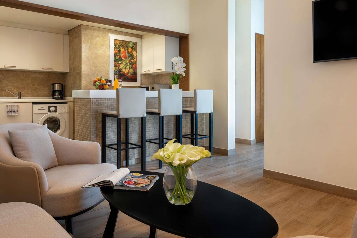 1 bedroom, minibar, in-room safe, desk