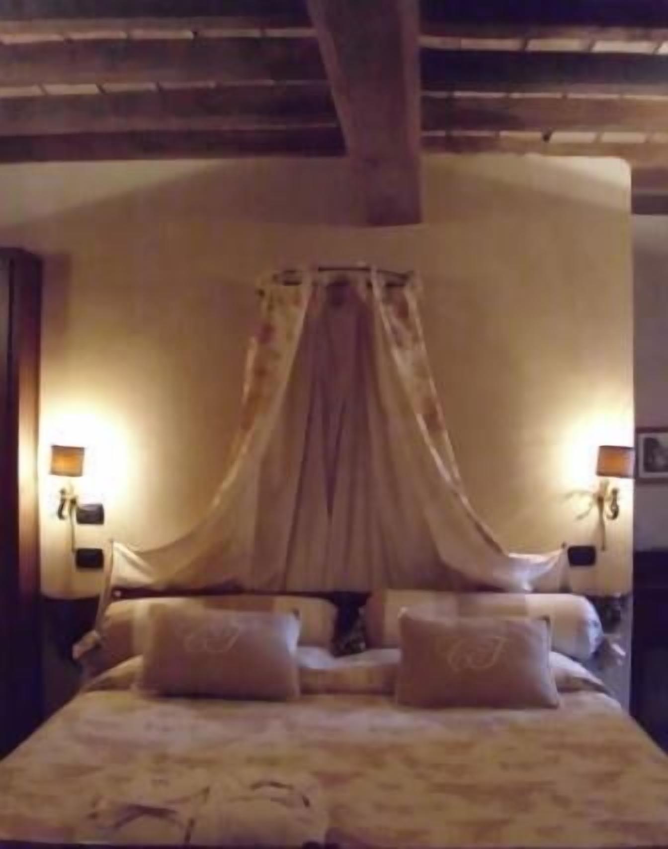 Classic-Doppelzimmer | Minibar, schallisolierte Zimmer, Bettwäsche