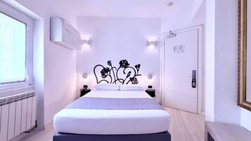 Standard Double or Twin Room | Minibar, in-room safe, desk, blackout curtains