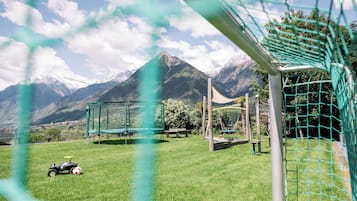 Children's play area - outdoor