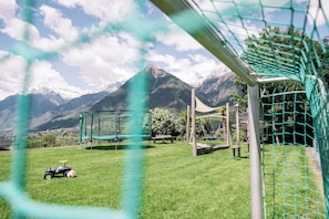 Children's play area - outdoor - Hotel Hohenwart (Schenna)