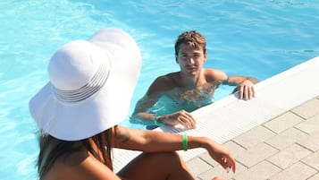 Piscina stagionale all'aperto