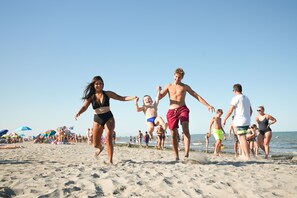 私家海滩、沙滩椅、海滩遮阳伞
