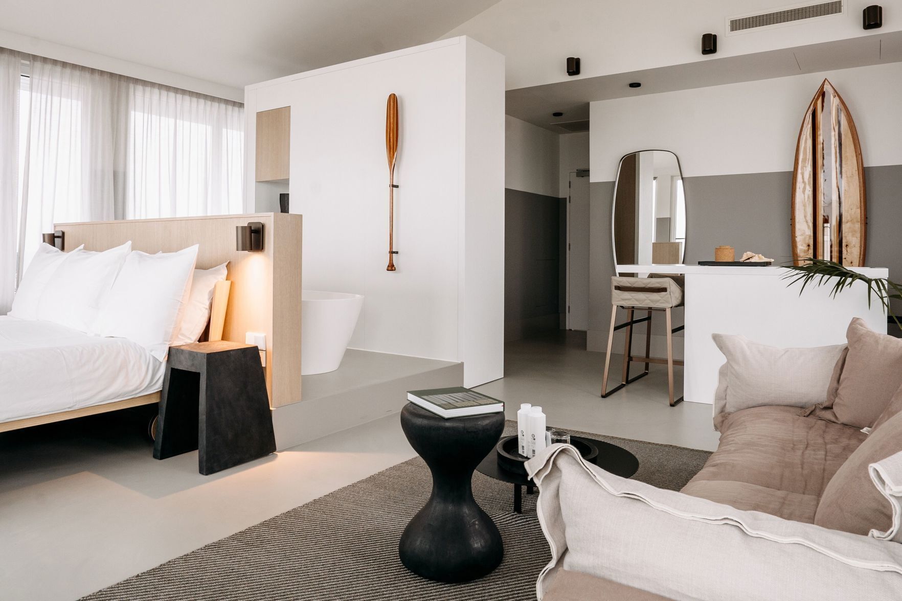 Caja de seguridad en la habitación, wifi gratis y ropa de cama 