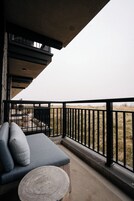 In-room safe, free WiFi, bed sheets