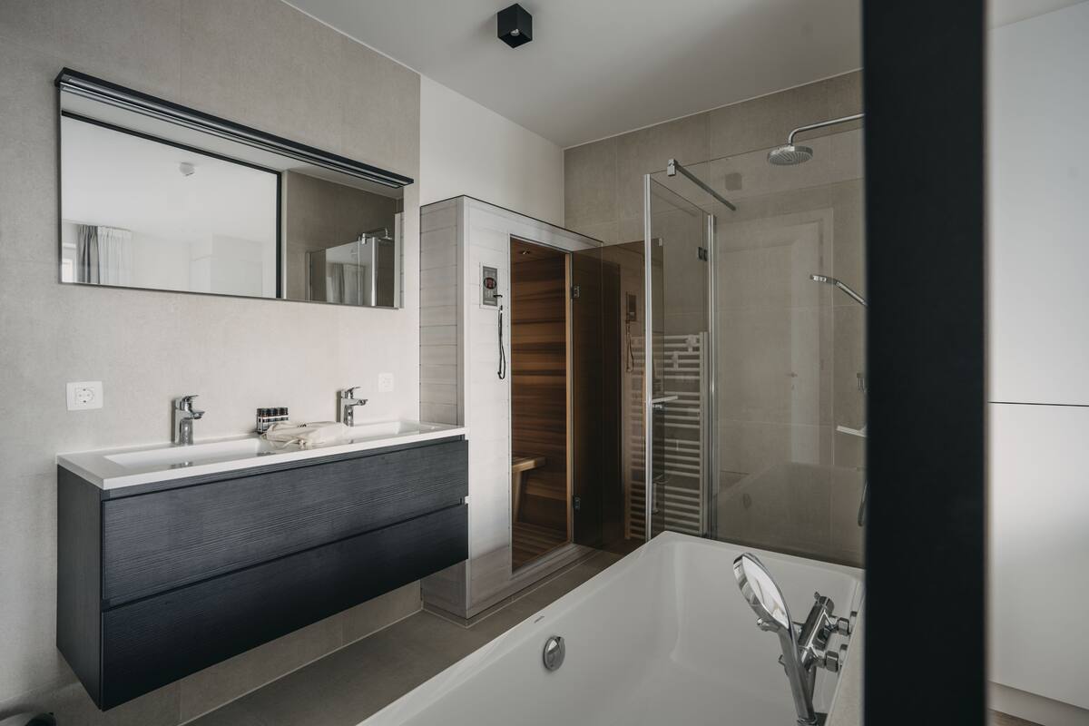 family apartment, 2 bedrooms, sauna, sea view (the north-south) | bathroom | free toiletries, hair dryer, slippers, towels