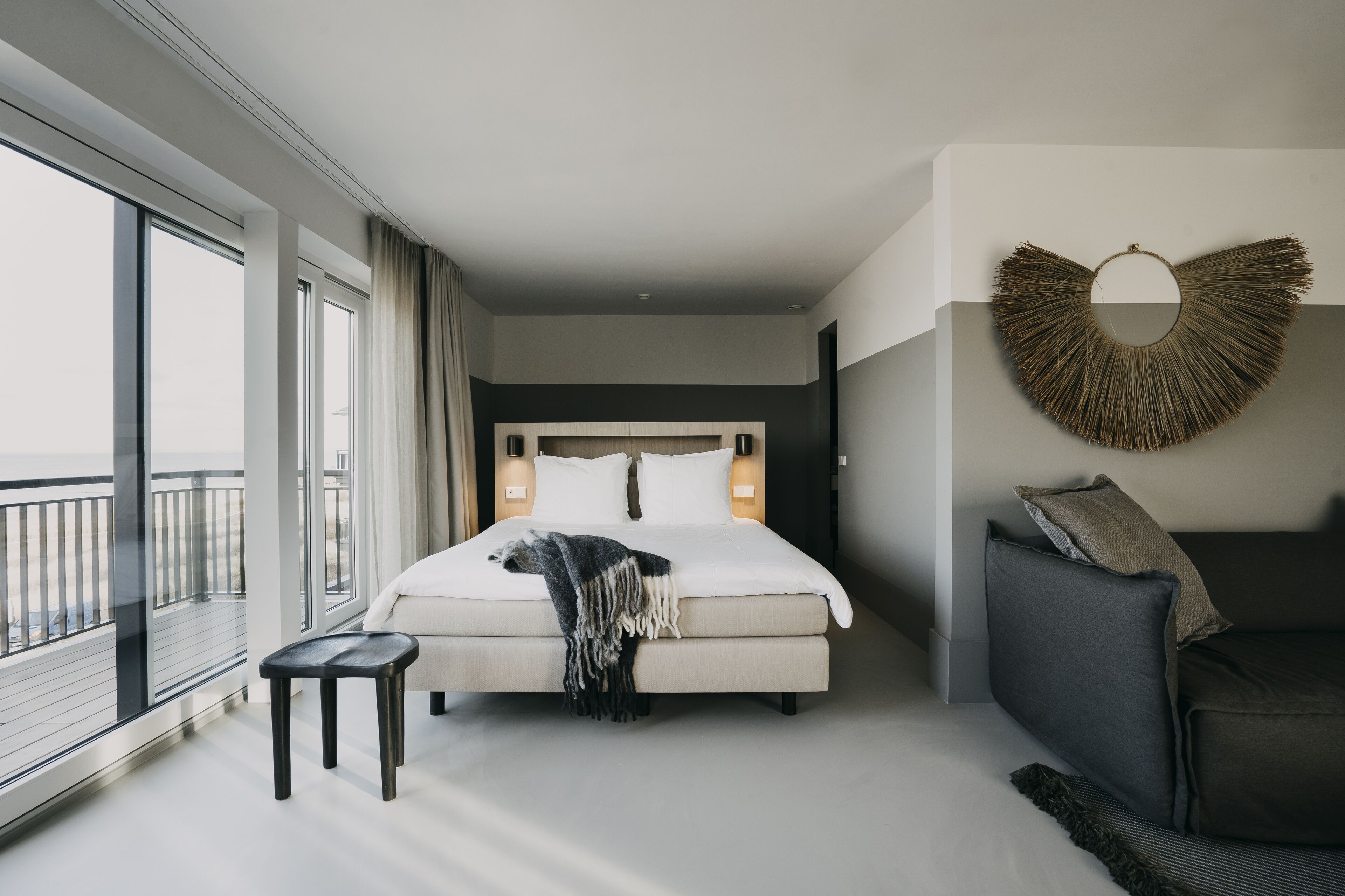 tower suite seaview | in-room safe, free wifi, bed sheets