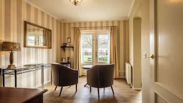1 bedroom, minibar, in-room safe, blackout drapes