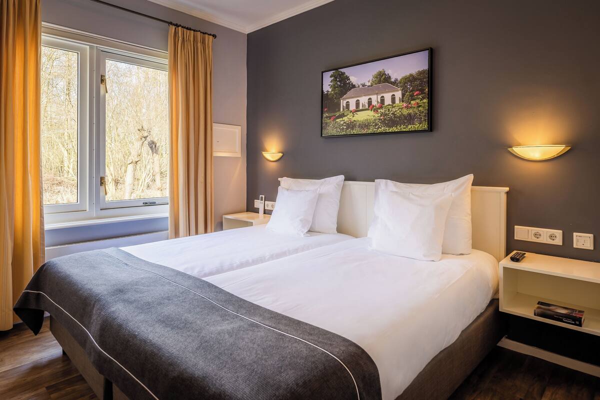 1 bedroom, minibar, in-room safe, blackout curtains