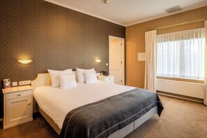 1 habitación, minibar y caja de seguridad en la habitación