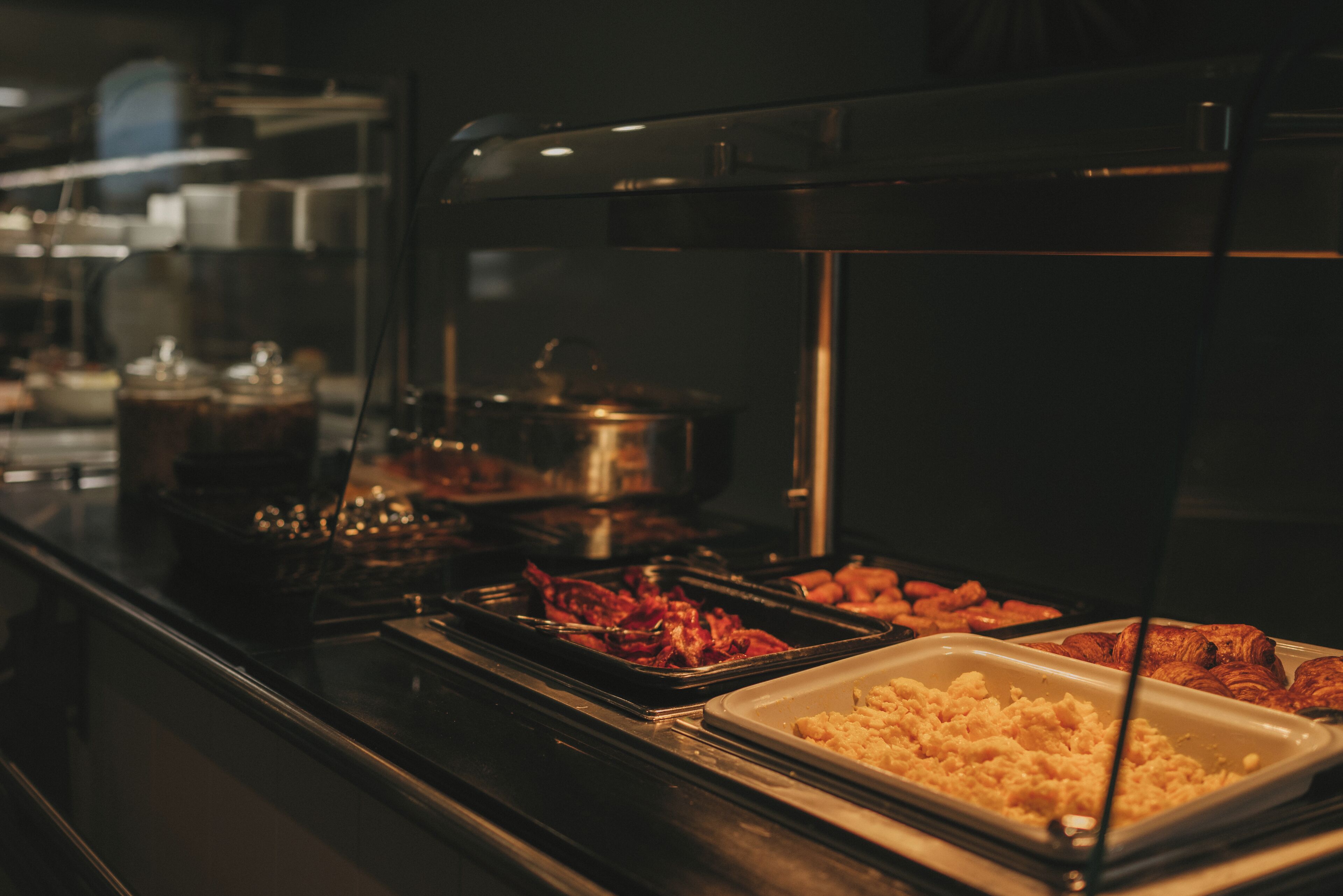 Petit déjeuner buffet