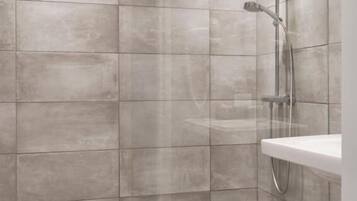 Free toiletries, hair dryer