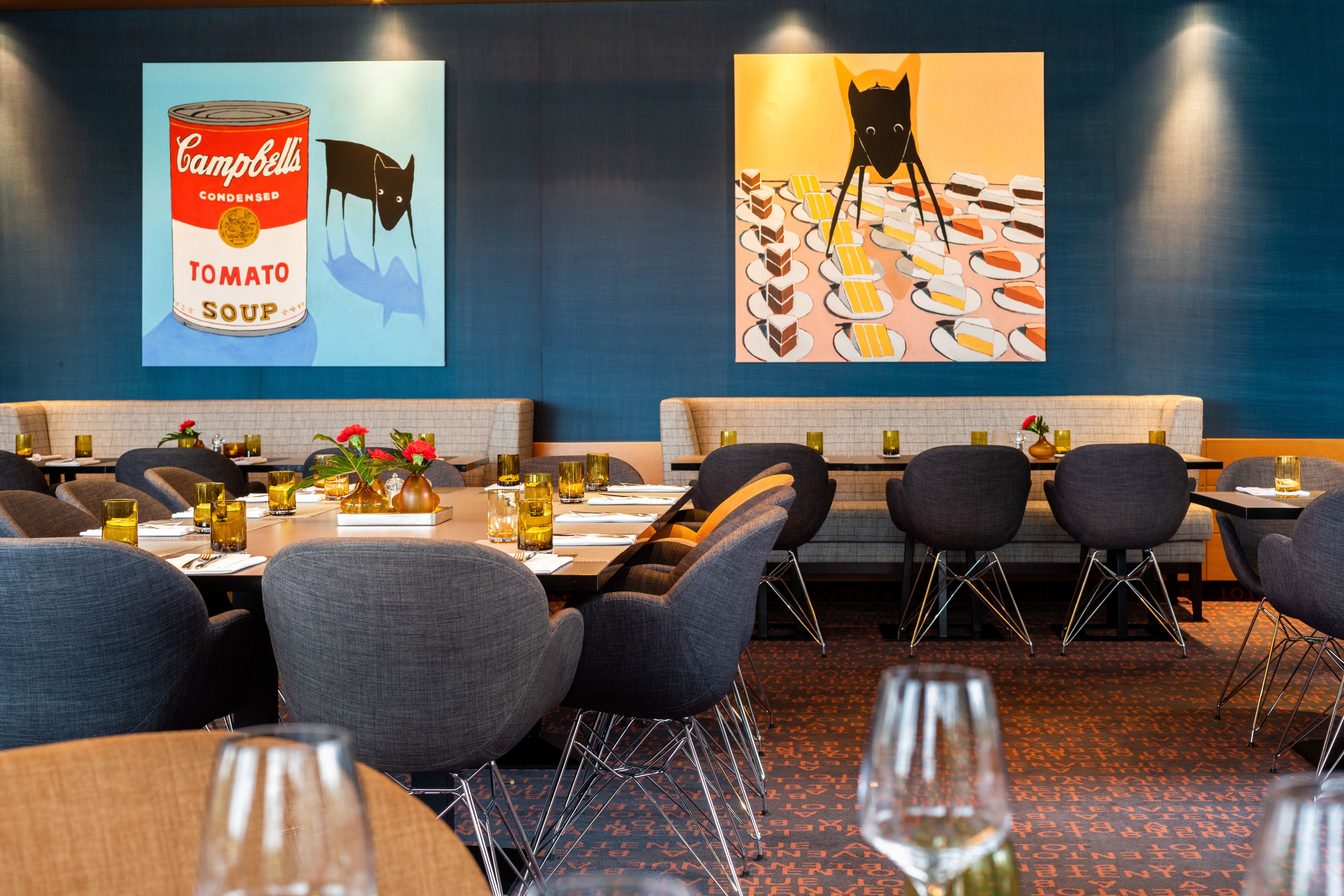 breakfast, lunch and dinner served