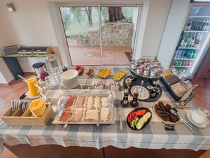 Frokostbuffé er inkludert hver dag