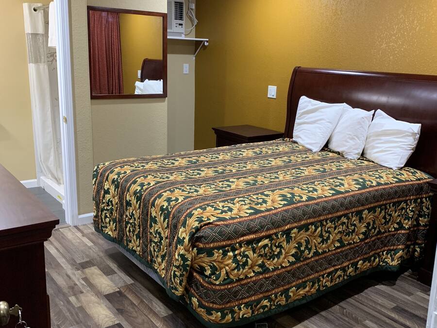 1 Queen Bed | Ausblick vom Zimmer