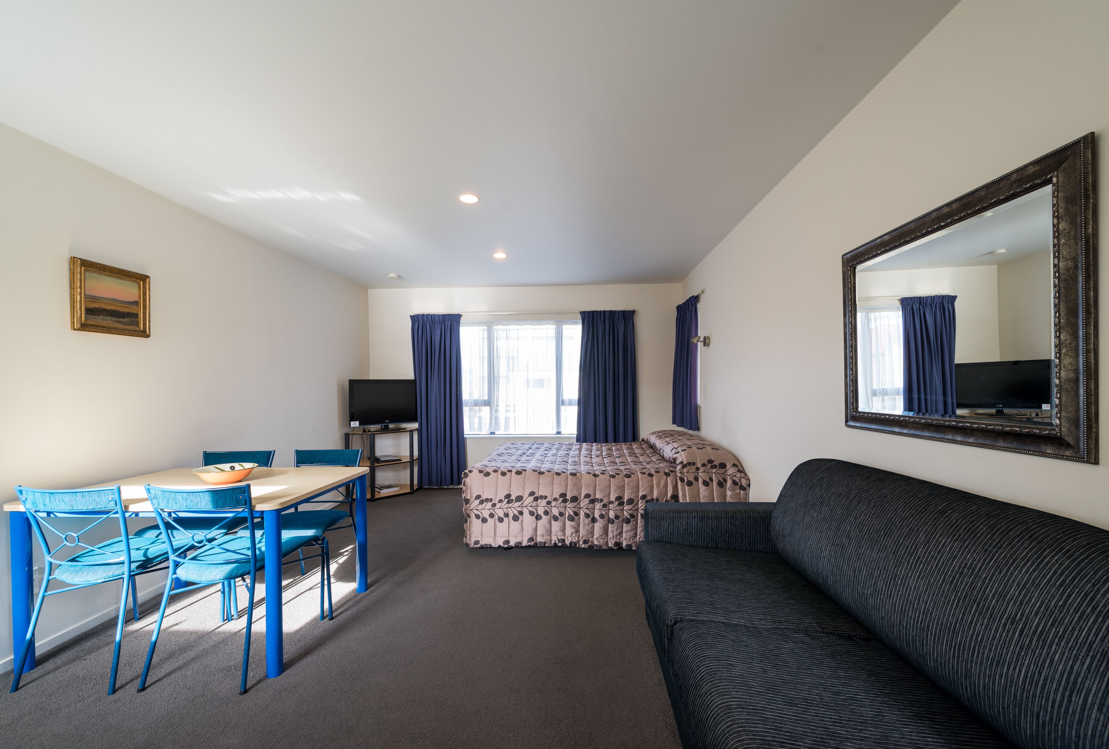 Photo - Annabelle Court Motel