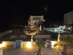 Property grounds - Piliouris Studios (Paros)