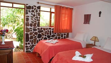 Comfort Twin kamer | Donsdekens, individueel gedecoreerd, verduisterende gordijnen