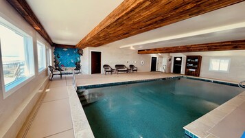 Una piscina techada