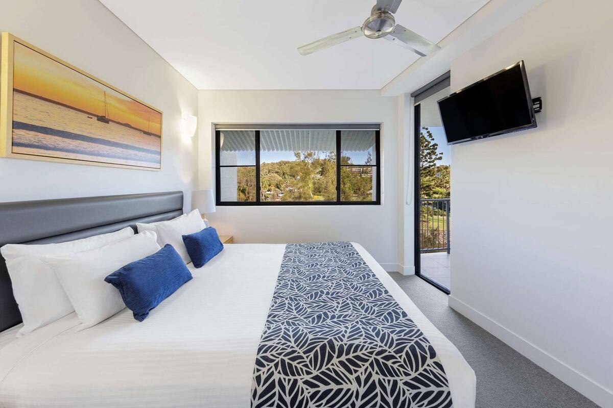 In-room safe, iron/ironing board, free cots/infant beds
